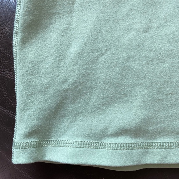 🍋 Lululemon Opal Green V-Neck Tank Top - Picture 3 of 4